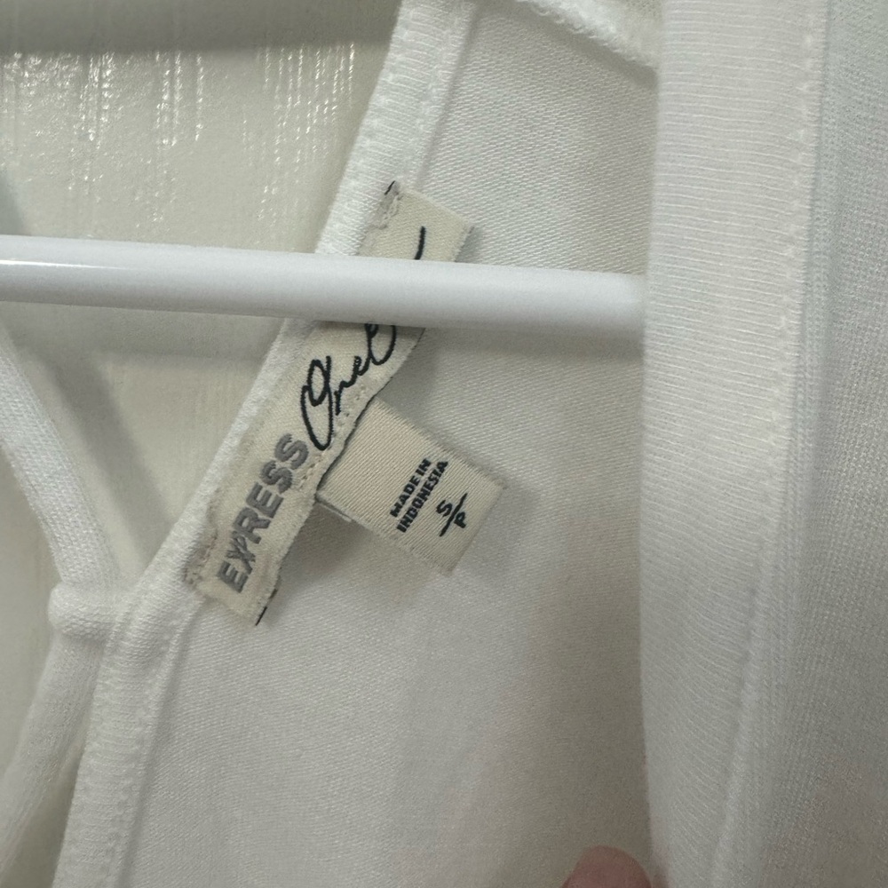 Never worn - Picture 3 of 3